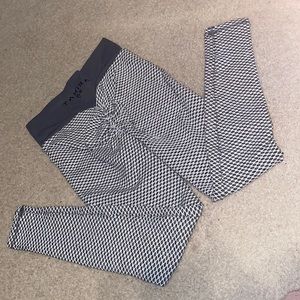 Tahira any KB Luxe Leggings